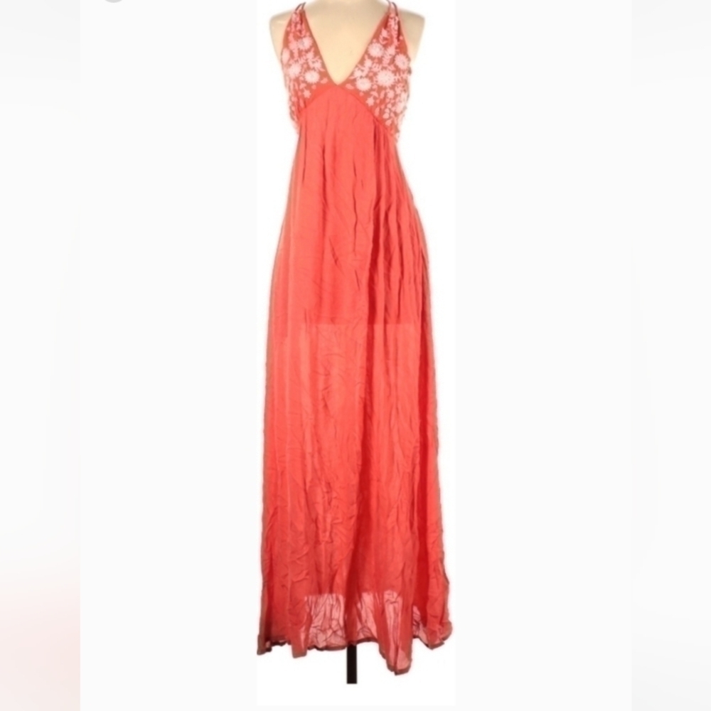 Romeo & Juliet Couture Maxi Dress 👗🏵️